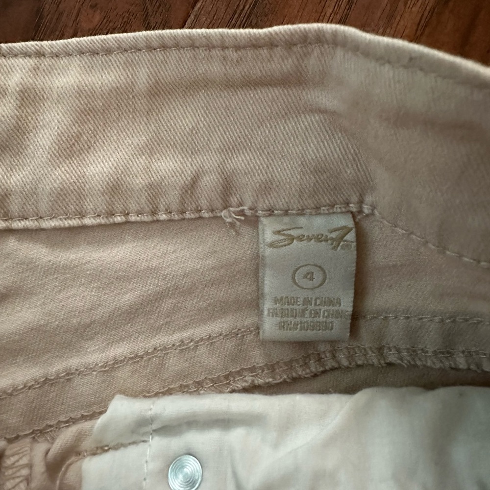 Seven7 Khaki Jean Shorts - Picture 5 of 11